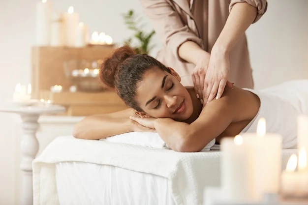 Esneme ve germe odaklı masaj uygulamasını temsil eden görsel