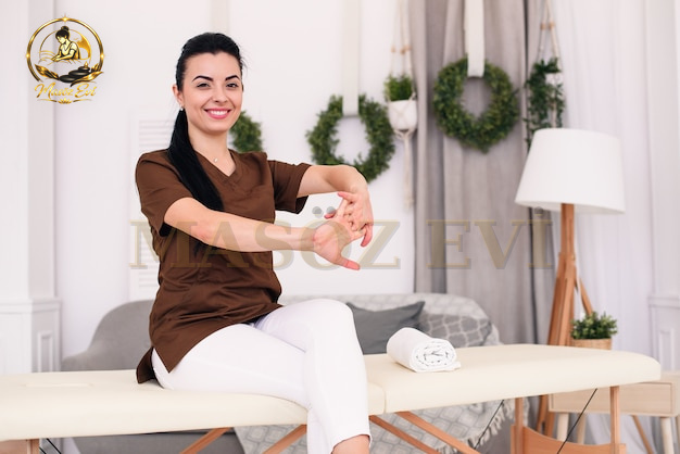 Küçükçekmece’de spa masajı seçerken seans içeriği ve konforu nasıl değerlendirilmeli? 3 Küçükçekmece’de aynı gün randevulu masaj için konforlu seans atmosferi